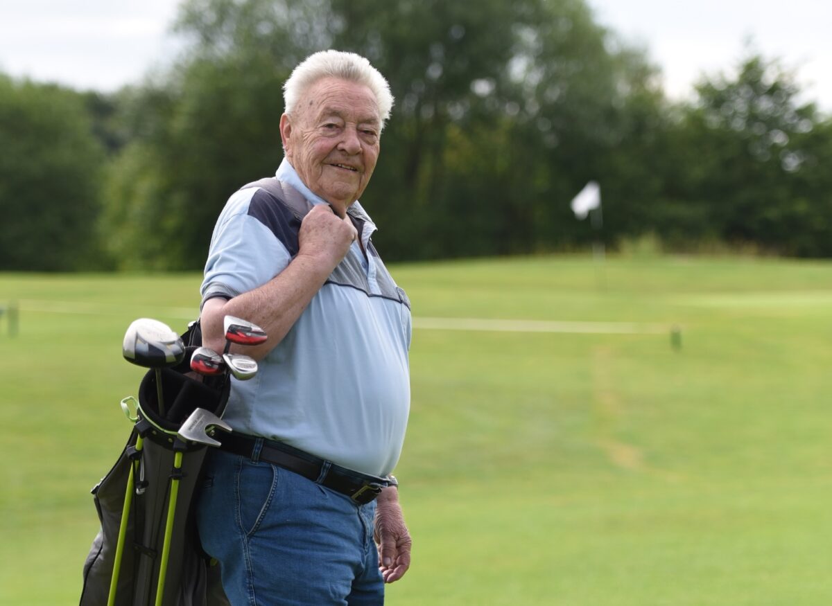 Werner Keim aus Altenstadt auf dem Golfplatz