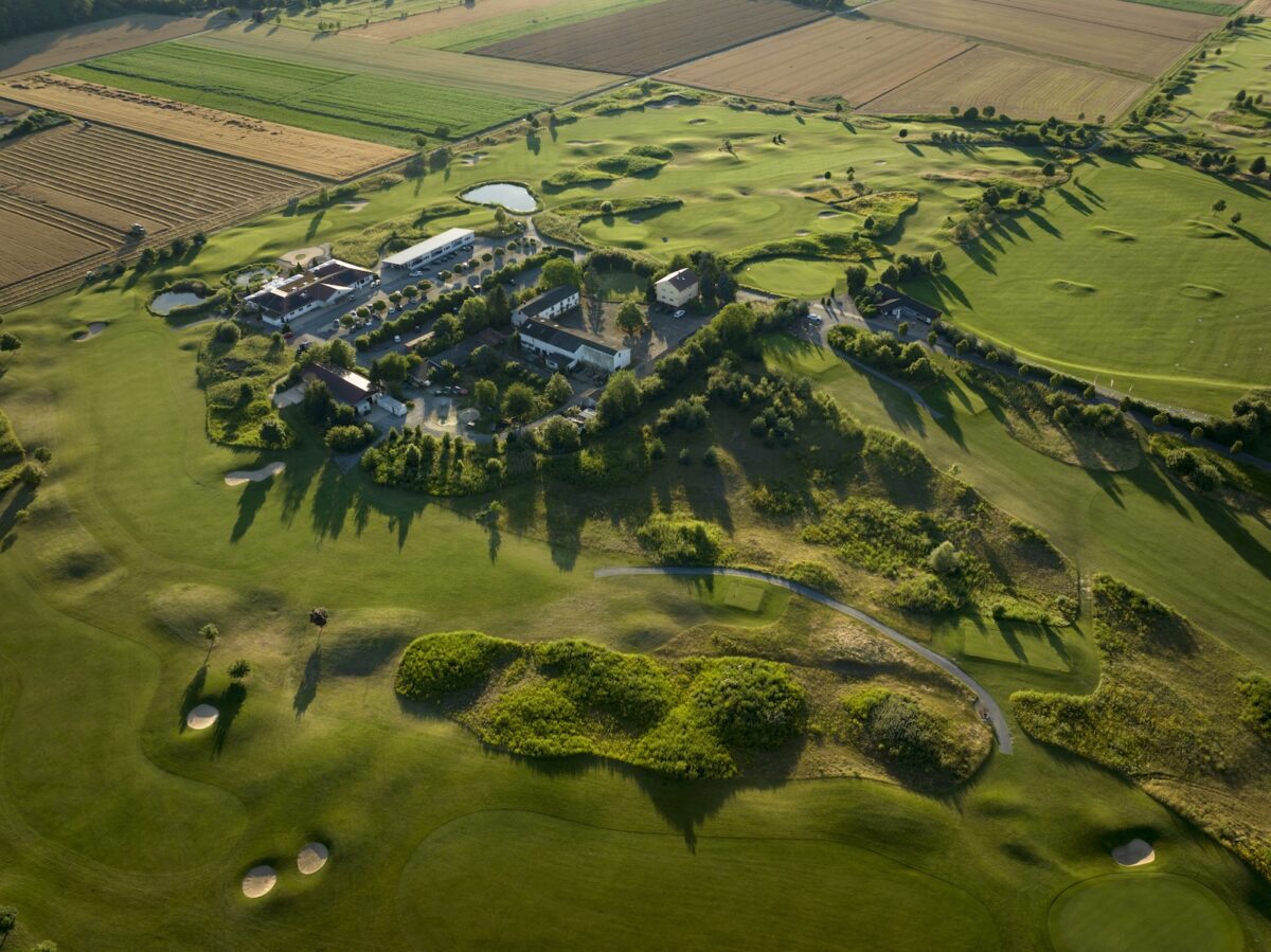 Luftbild des Golfpark Rosenhof