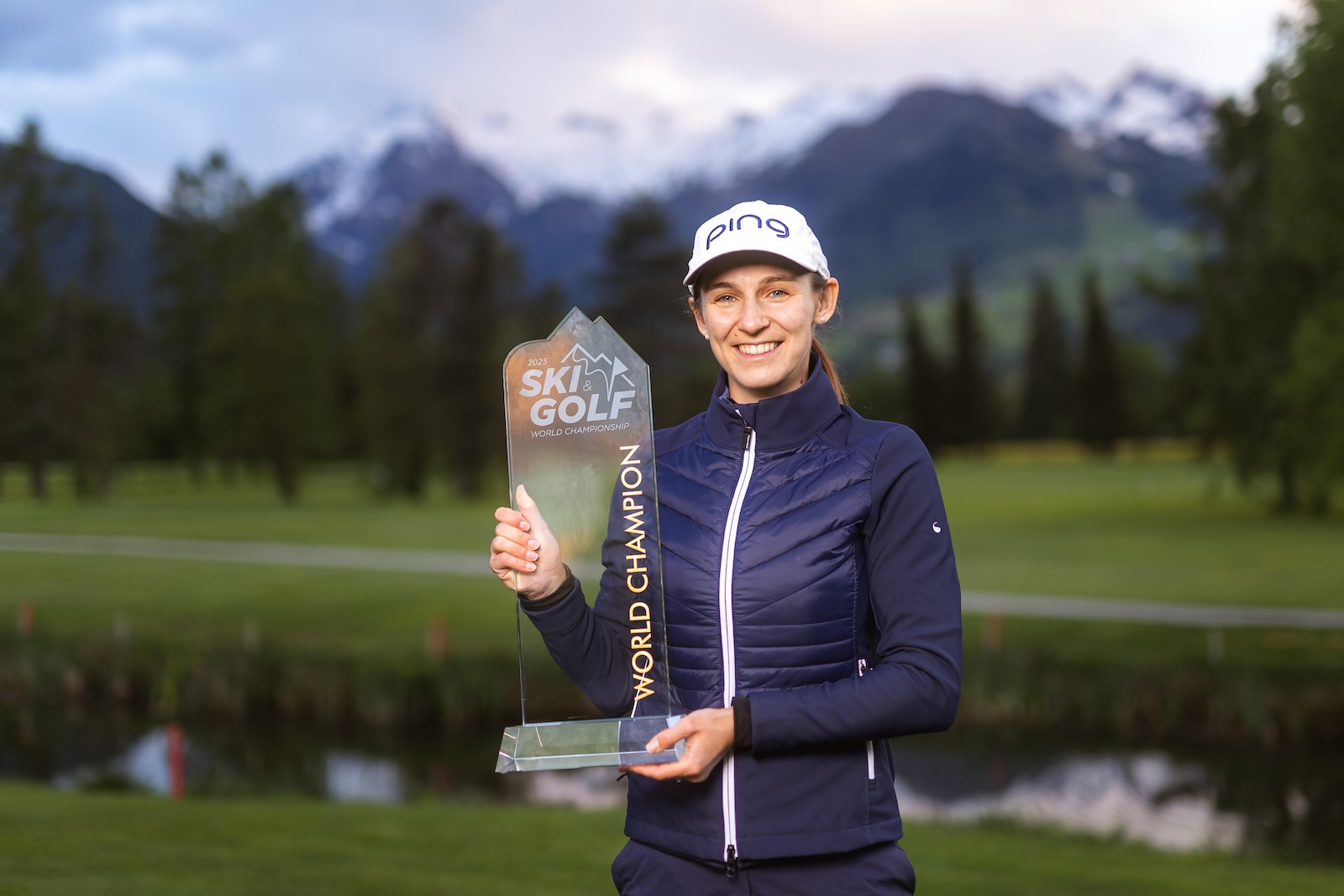 Golflehrerin Antje Heissel vom Golf-Club Neuhof bei der Ski & Golf Weltmeisterschaft 2025
