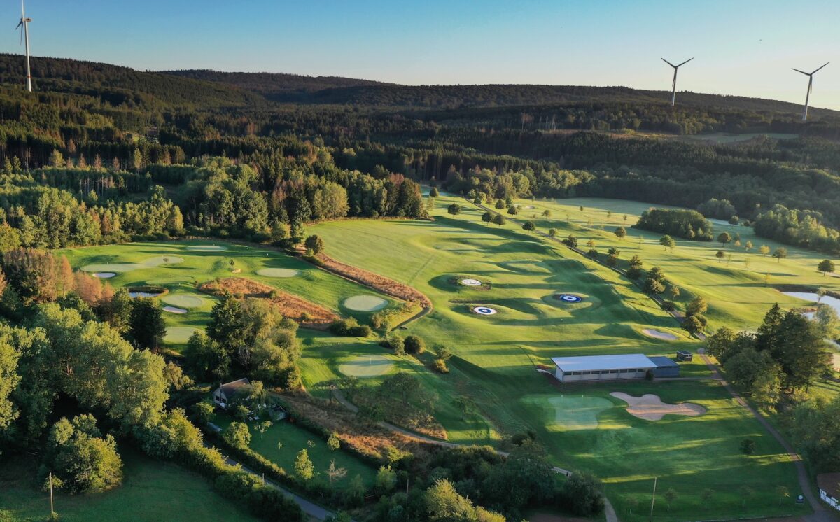 Luftbild vom Golfpark Bostalsee