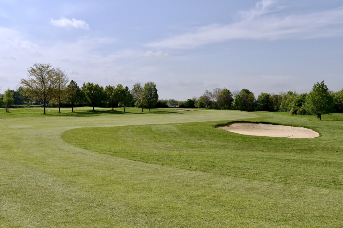 Bahn 6 Golf-Club Hof Hausen vor der Sonne