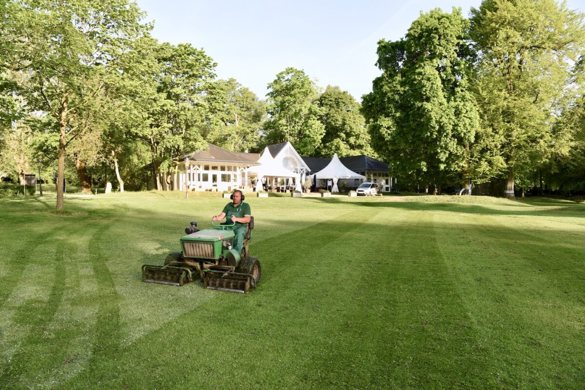 János Föcze Greenkeeper