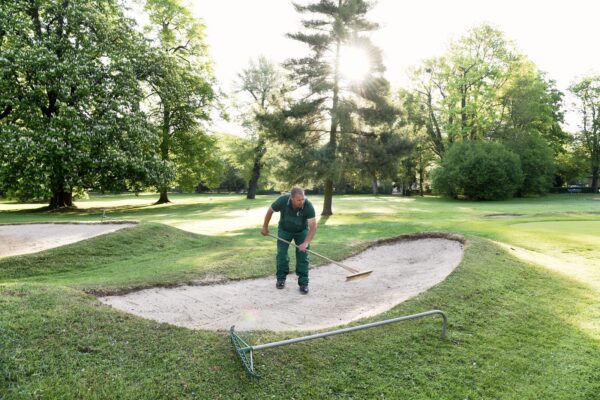 Greenkeeping auf dem Old Course: Große Tradition, kleiner Spielraum