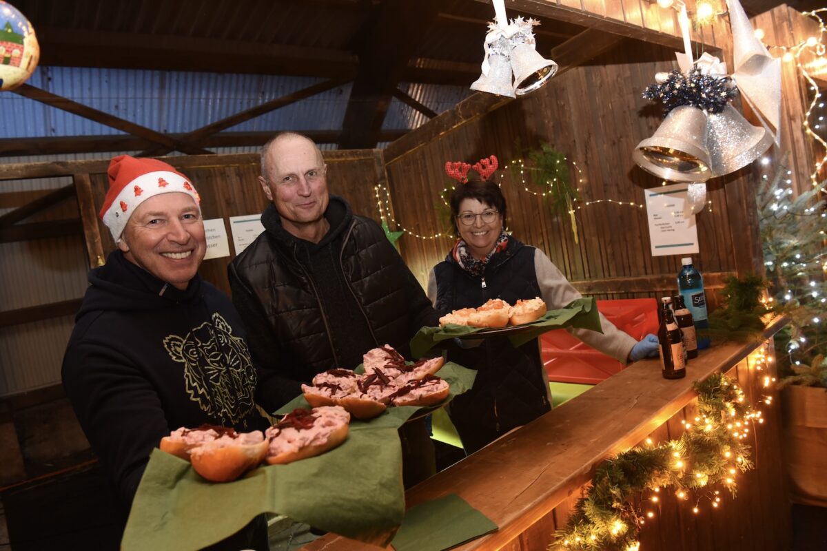 Golf Weihnachtsmarkt Hof Hausen