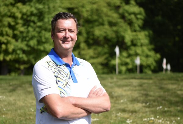 Richard Nömeier: Der Mann für gesundes Golf